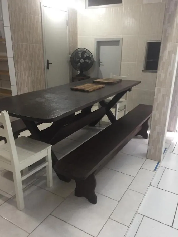 Prázdninový dům Casa Enseada 3 Quartos Para Ate 6 Pessoas Com 2 Ar Split Sao Francisco do Sul Brazílie