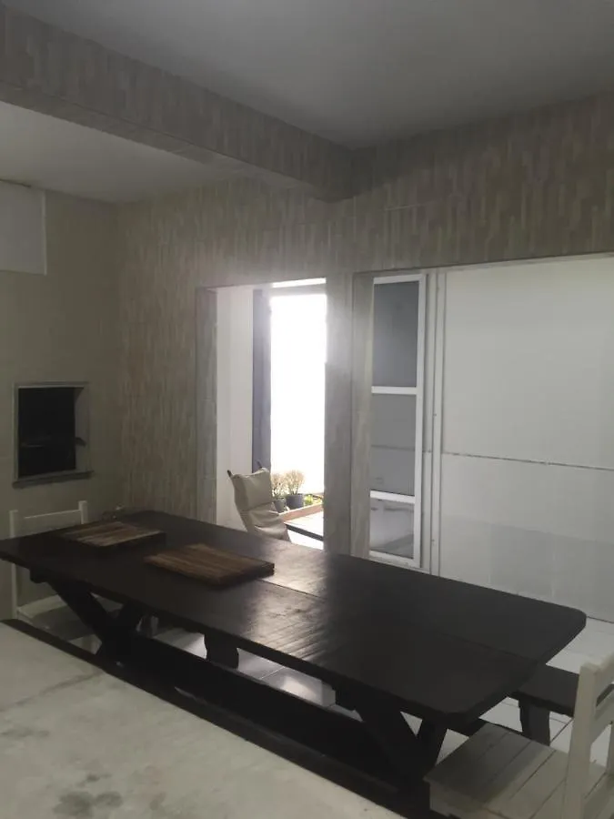 Prázdninový dům Casa Enseada 3 Quartos Para Ate 6 Pessoas Com 2 Ar Split Sao Francisco do Sul